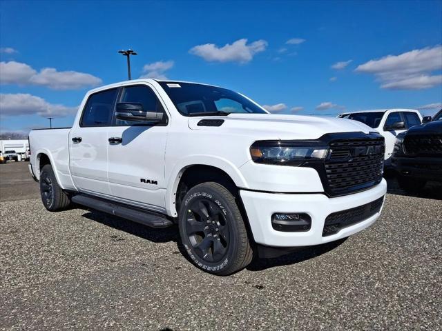 2025 RAM Ram 1500 RAM 1500 BIG HORN CREW CAB 4X4 64 BOX