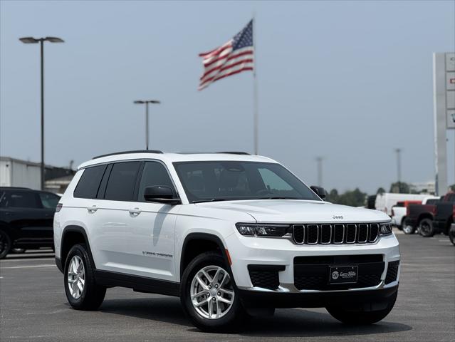 2025 Jeep Grand Cherokee GRAND CHEROKEE L LAREDO X 4X4