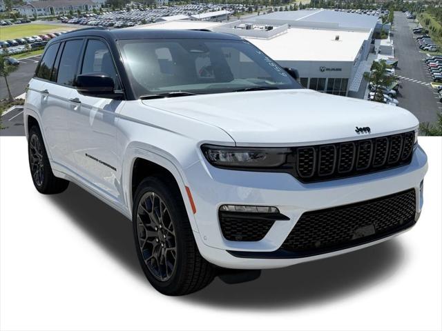 2025 Jeep Grand Cherokee GRAND CHEROKEE SUMMIT RESERVE 4X4