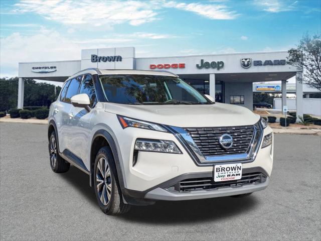 2021 Nissan Rogue SV FWD