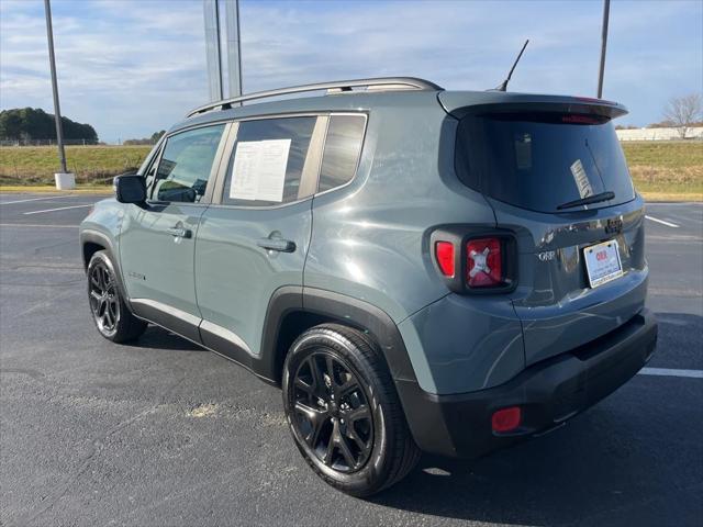 2017 Jeep Renegade Altitude FWD