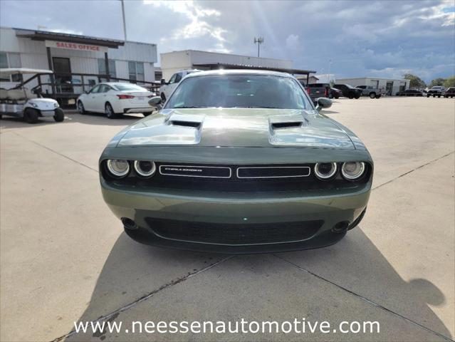 2021 Dodge Challenger SXT