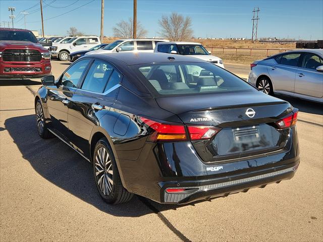 2023 Nissan Altima SV FWD