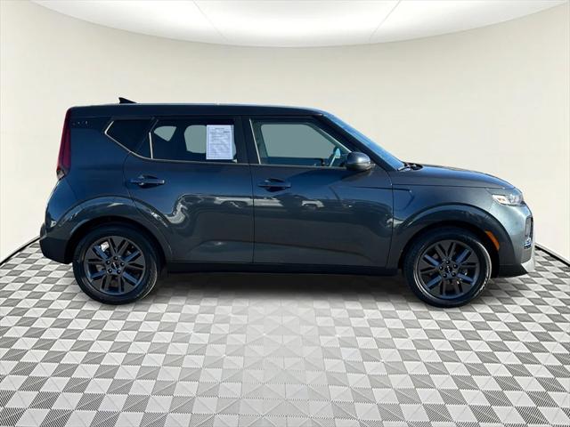 2022 Kia Soul EX