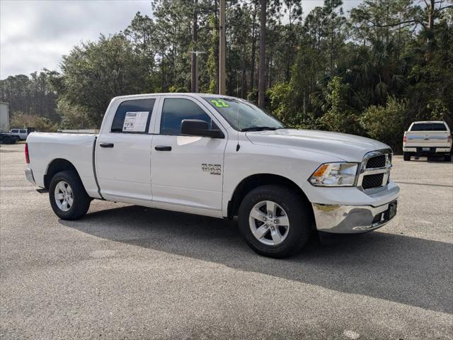 2022 RAM 1500 Classic SLT Crew Cab 4x2 57 Box