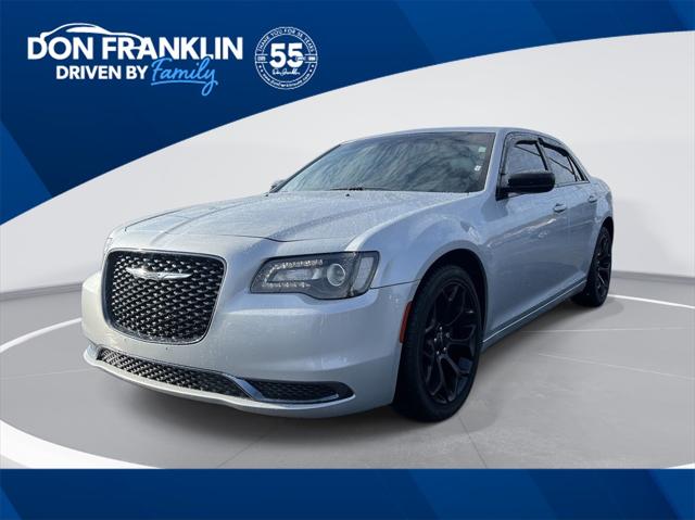 2019 Chrysler 300 Touring