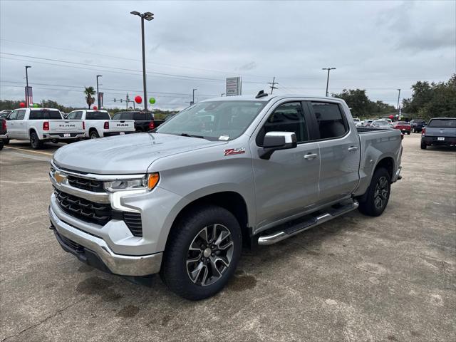 2022 Chevrolet Silverado 1500 4WD Crew Cab Standard Bed LT