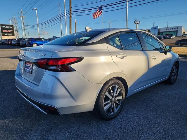 2021 Nissan Versa SV Xtronic CVT