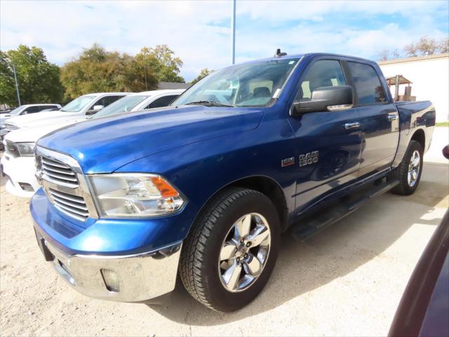 2017 RAM 1500 Lone Star Crew Cab 4x2 57 Box