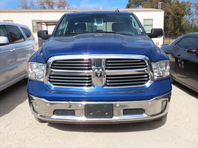 2017 RAM 1500 Lone Star Crew Cab 4x2 57 Box