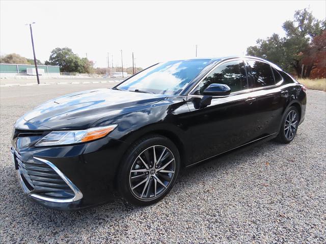 2022 Toyota Camry XLE Hybrid