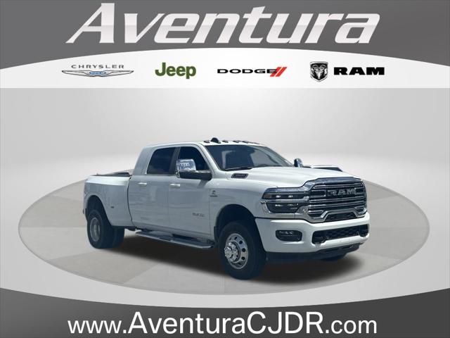 2025 RAM Ram 3500 RAM 3500 LARAMIE MEGA CAB 4X4 64 BOX