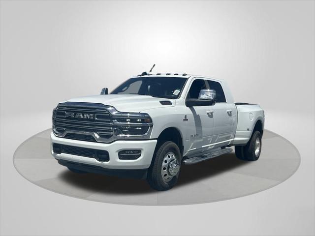 2025 RAM Ram 3500 RAM 3500 LARAMIE MEGA CAB 4X4 64 BOX