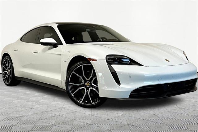 2022 Porsche Taycan Base