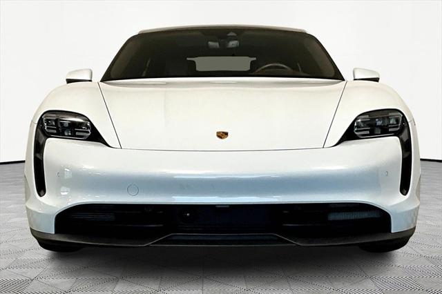 2022 Porsche Taycan Base