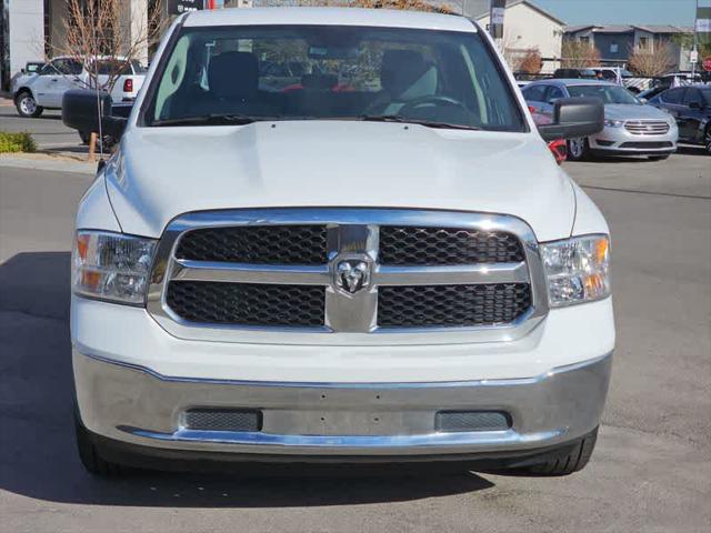 2022 RAM 1500 Classic SLT Crew Cab 4x2 57 Box