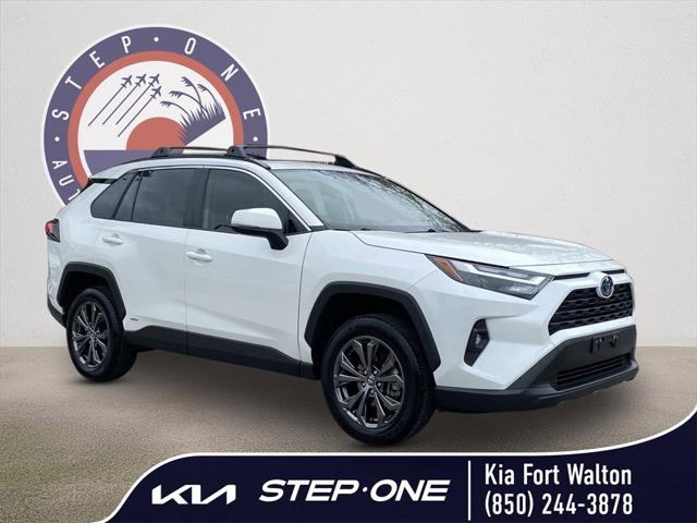 2022 Toyota RAV4 Hybrid XLE Premium