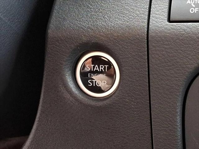 2025 Nissan Frontier Crew Cab SV 4x4