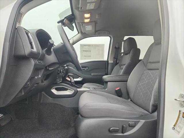 2025 Nissan Frontier Crew Cab SV 4x4