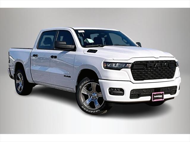 2025 RAM Ram 1500 RAM 1500 TRADESMAN CREW CAB 4X4 57 BOX