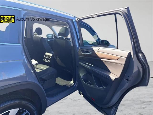 2025 Volkswagen Atlas 2.0T SEL