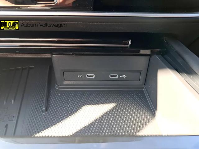 2025 Volkswagen Atlas 2.0T SEL