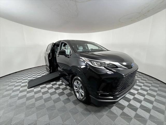 2023 Toyota Sienna XSE for sale in Phoenix, AZ
