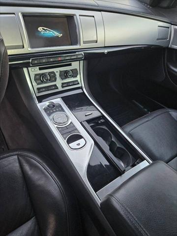 2015 Jaguar XF 3.0 Sport