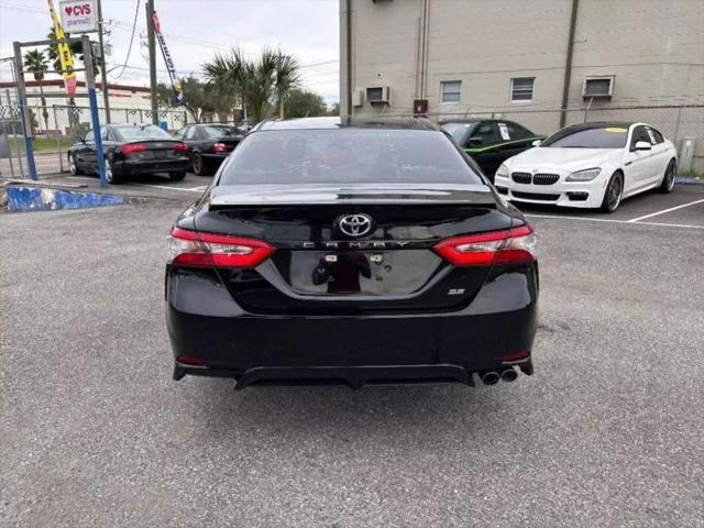 2018 Toyota Camry SE