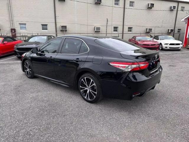 2018 Toyota Camry SE