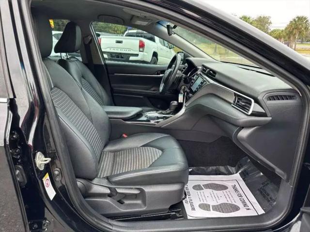 2018 Toyota Camry SE