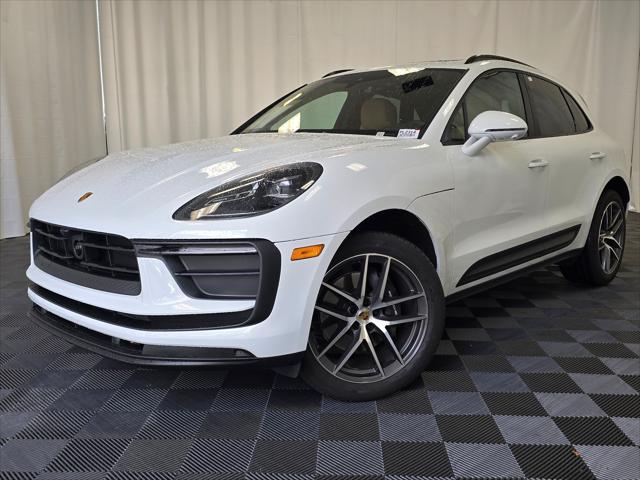 2024 Porsche Macan 