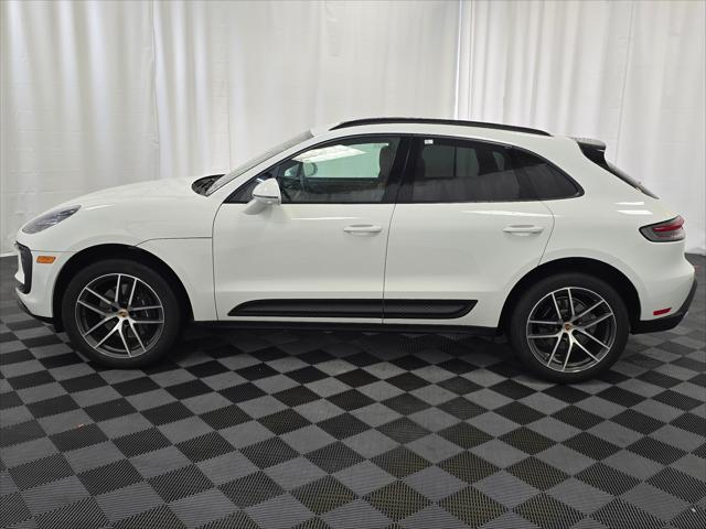 2024 Porsche Macan 