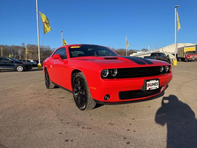 2021 Dodge Challenger SXT AWD