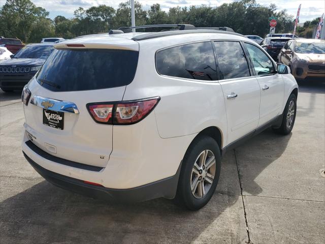 2017 Chevrolet Traverse 2LT