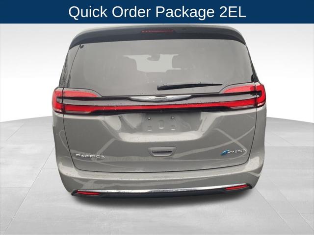 2022 Chrysler Pacifica Hybrid Touring L