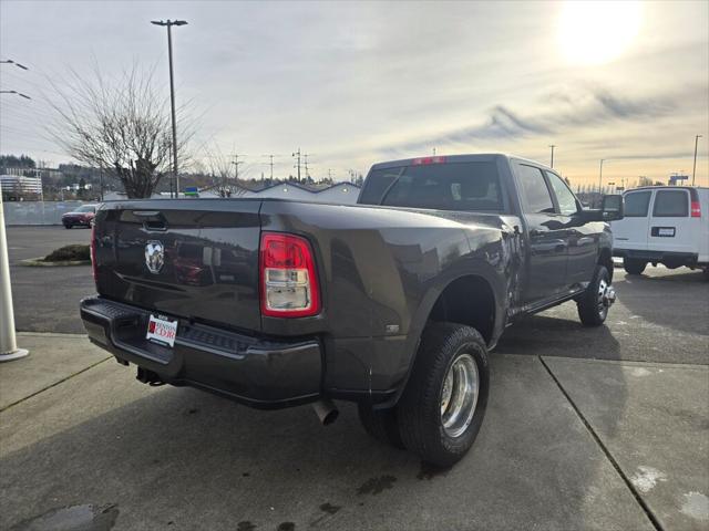 2024 Ram 3500 Big Horn Crew Cab 4x4 8' Box