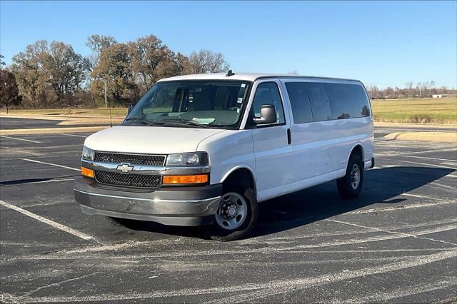 Used 2017 Chevrolet Express 3500 For Sale in Olive Branch, MS