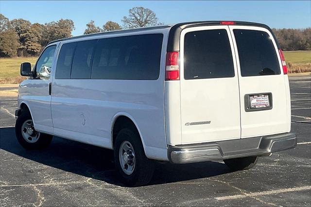 Used 2017 Chevrolet Express 3500 For Sale in Olive Branch, MS