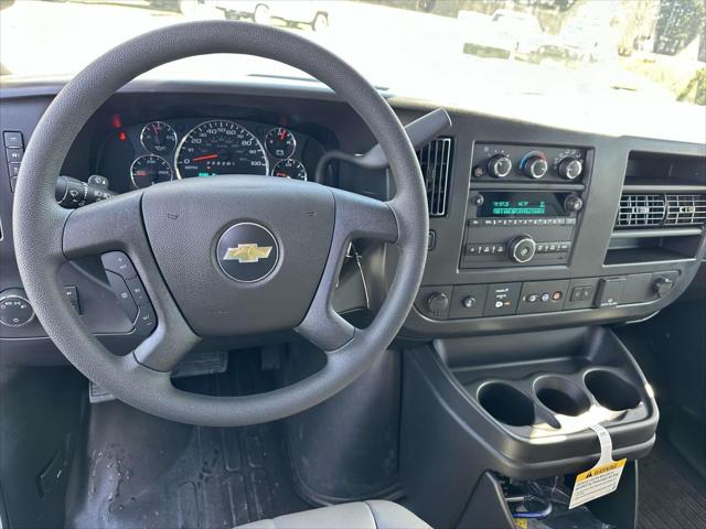 2025 Chevrolet Express Cargo Van RWD 3500 Regular Wheelbase WT