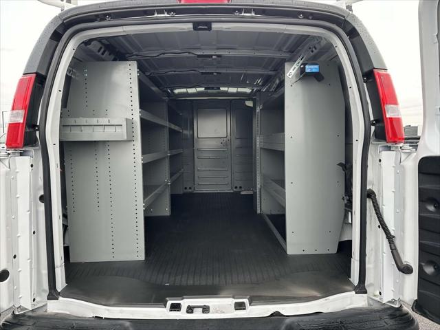 2025 Chevrolet Express Cargo Van RWD 2500 Regular Wheelbase WT