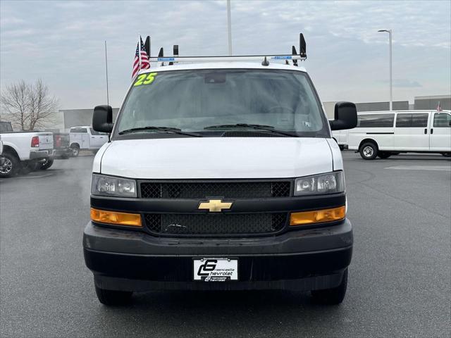 2025 Chevrolet Express Cargo Van RWD 2500 Regular Wheelbase WT