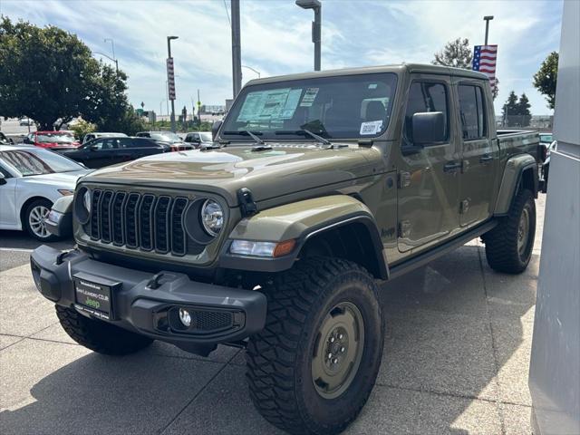 2025 Jeep Gladiator GLADIATOR NIGHTHAWK 4X4
