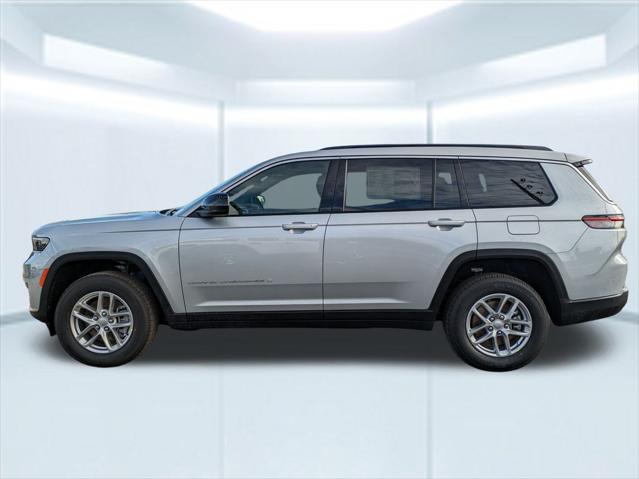 2025 Jeep Grand Cherokee GRAND CHEROKEE L LAREDO X 4X2