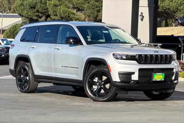 2025 Jeep Grand Cherokee GRAND CHEROKEE L ALTITUDE X 4X2