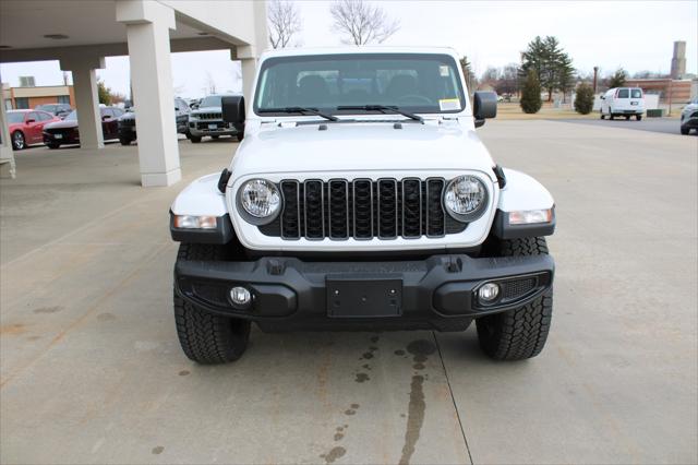 2025 Jeep Gladiator GLADIATOR NIGHTHAWK 4X4