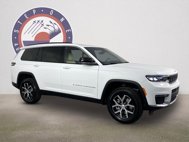 2025 Jeep Grand Cherokee GRAND CHEROKEE L LIMITED 4X4