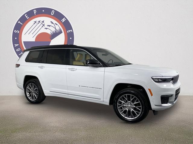 2025 Jeep Grand Cherokee GRAND CHEROKEE L SUMMIT 4X4