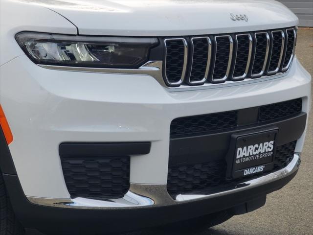 2025 Jeep Grand Cherokee GRAND CHEROKEE L LAREDO X 4X4