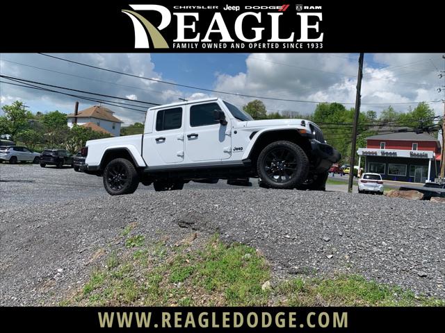 2025 Jeep Gladiator GLADIATOR NIGHTHAWK 4X4